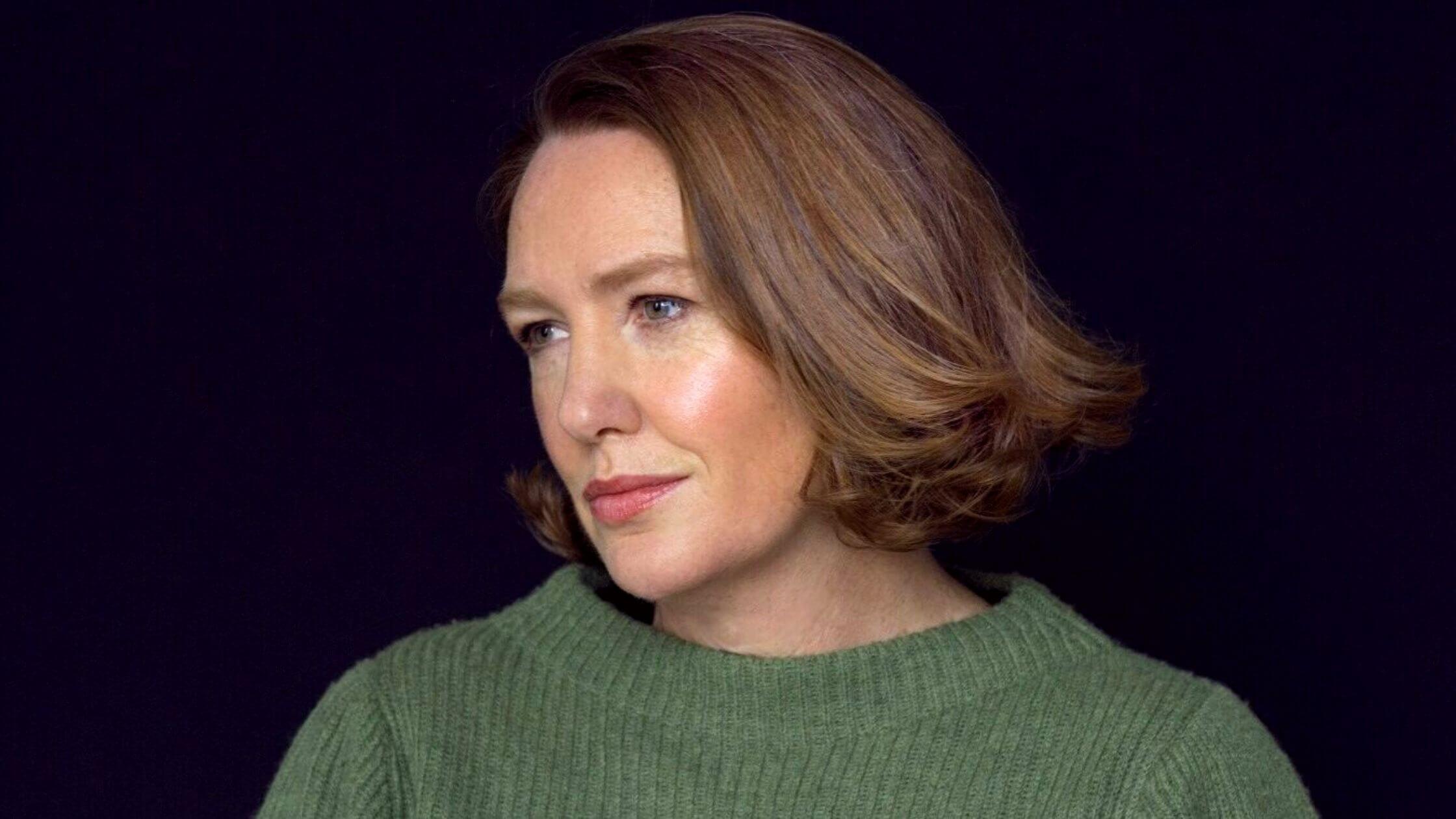 Paula Hawkins